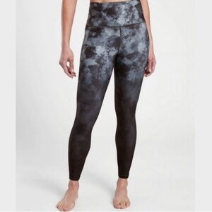 Athleta Elation 7/8 Tie Dye Tight Legging XL